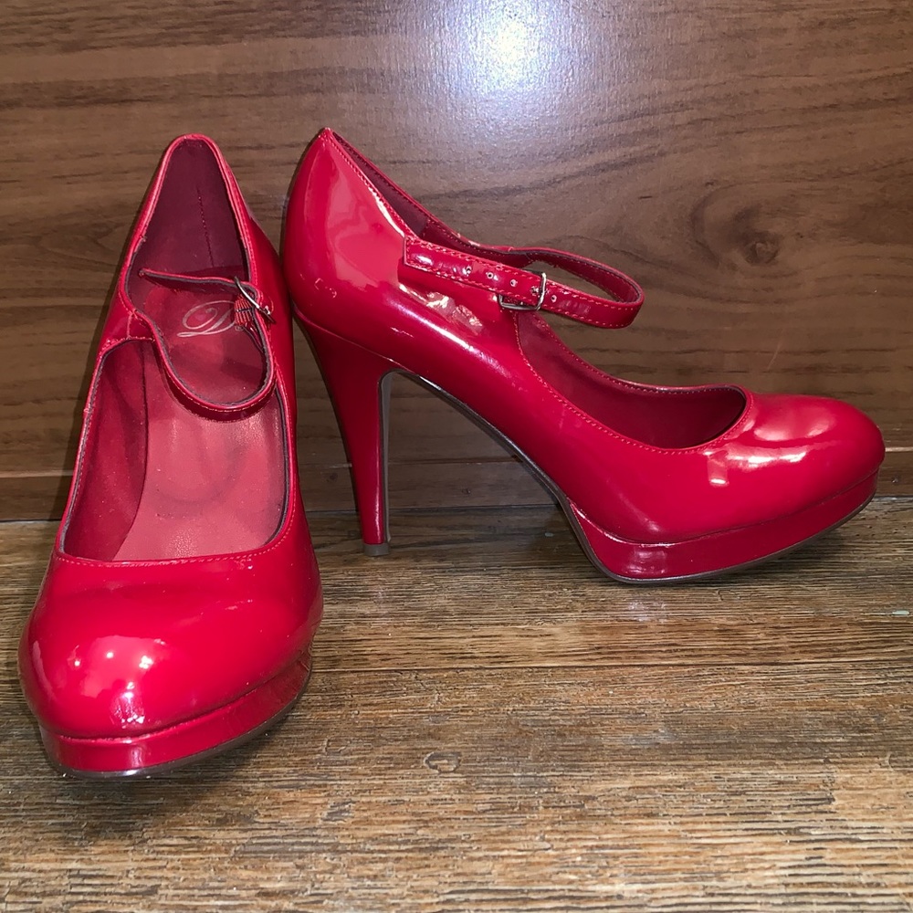 Patent leather 👠
